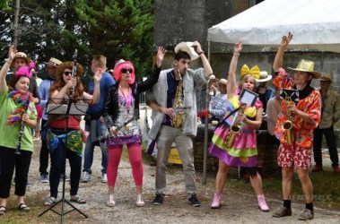 TONTONS BRINGUEURS.jpg